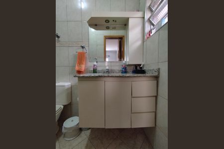Casa à venda com 200m², 2 quartos e 3 vagas Casa à venda com 200m², 2 quartos e 3 vagasBanheiro - torneira