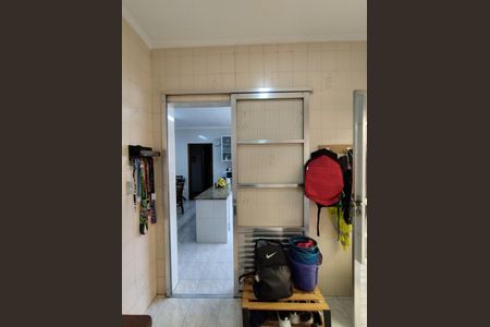 Casa à venda com 200m², 2 quartos e 3 vagas Casa à venda com 200m², 2 quartos e 3 vagasÁrea de Serviço