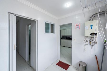 Apartamento para alugar com 137m², 2 quartos e 1 vagaÁrea de serviço