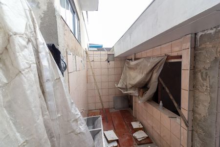 Casa para alugar com 225m², 2 quartos e 2 vagas Casa para alugar com 225m², 2 quartos e 2 vagasQuintal