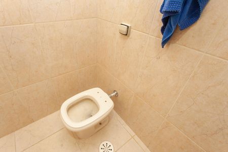 Casa para alugar com 225m², 2 quartos e 2 vagasBanheiro 2