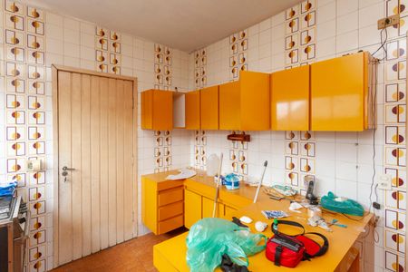 Casa para alugar com 225m², 2 quartos e 2 vagasCozinha