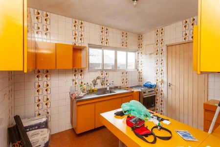 Casa para alugar com 225m², 2 quartos e 2 vagasCozinha