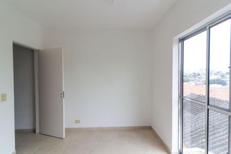 Casa para alugar com 225m², 2 quartos e 2 vagas Casa para alugar com 225m², 2 quartos e 2 vagasSuíte