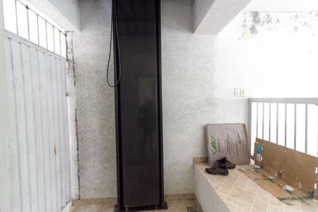 Casa para alugar com 225m², 2 quartos e 2 vagas Casa para alugar com 225m², 2 quartos e 2 vagasHall de entrada