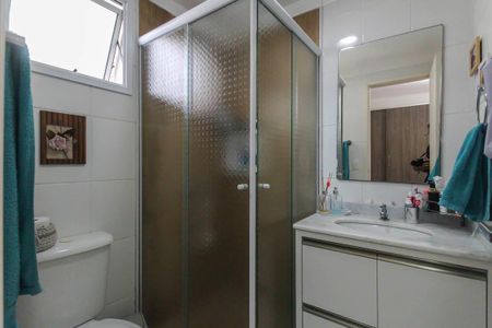 Apartamento à venda com 75m², 3 quartos e 2 vagas Apartamento à venda com 75m², 3 quartos e 2 vagasBanheiro da Suíte