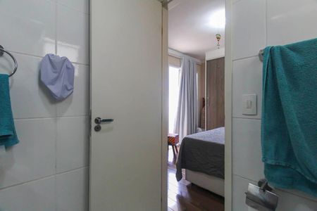 Apartamento à venda com 75m², 3 quartos e 2 vagas Apartamento à venda com 75m², 3 quartos e 2 vagasBanheiro da Suíte
