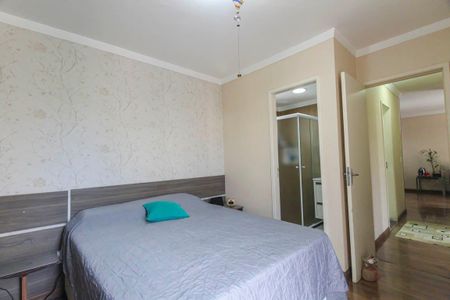 Apartamento à venda com 75m², 3 quartos e 2 vagas Apartamento à venda com 75m², 3 quartos e 2 vagasSuite