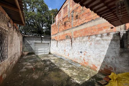 Casa para alugar com 85m², 2 quartos e 2 vagas Casa para alugar com 85m², 2 quartos e 2 vagasGaragem