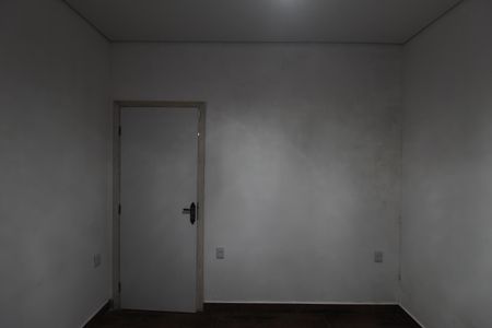 Casa para alugar com 85m², 2 quartos e 2 vagasQuarto 1