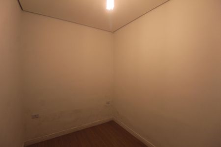 Casa para alugar com 85m², 2 quartos e 2 vagasQuarto 2