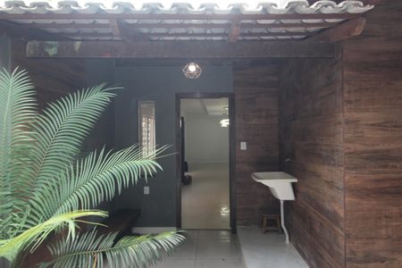 Casa para alugar com 85m², 2 quartos e 2 vagasÁrea de Serviço