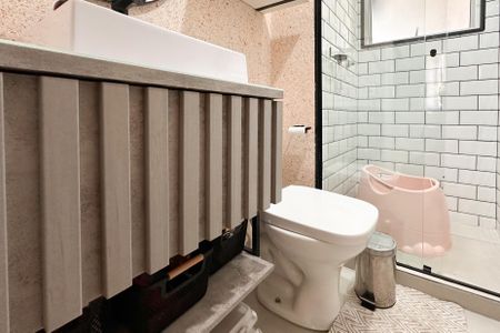 Apartamento à venda com 65m², 2 quartos e 1 vagaBanheiro Social