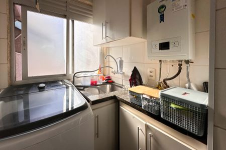 Apartamento à venda com 65m², 2 quartos e 1 vagaÁrea de Serviço