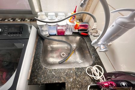 Apartamento à venda com 65m², 2 quartos e 1 vagaÁrea de Serviço