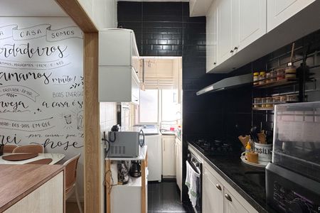 Apartamento à venda com 65m², 2 quartos e 1 vagaCozinha