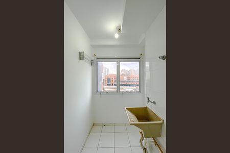 Apartamento para alugar com 42m², 2 quartos e sem vaga Apartamento para alugar com 42m², 2 quartos e sem vagaCozinha e Área de Serviço