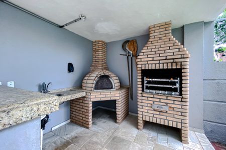 Apartamento para alugar com 42m², 2 quartos e sem vaga Apartamento para alugar com 42m², 2 quartos e sem vagaÁrea comum - Churrasqueira