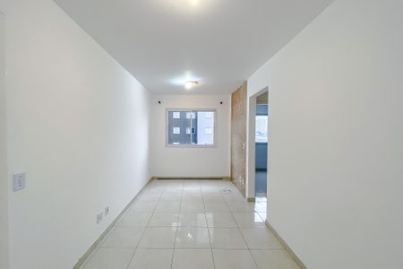 Apartamento para alugar com 42m², 2 quartos e sem vaga Apartamento para alugar com 42m², 2 quartos e sem vagaSala