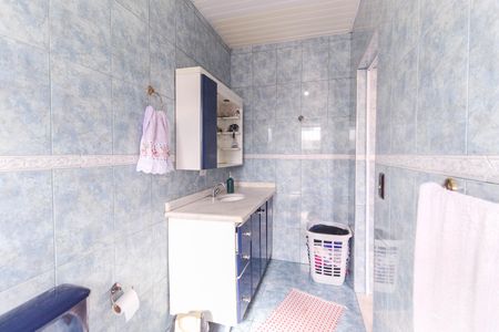 Casa à venda com 5m², 6 quartos e 2 vagasBanheiro da Suíte Casa 3