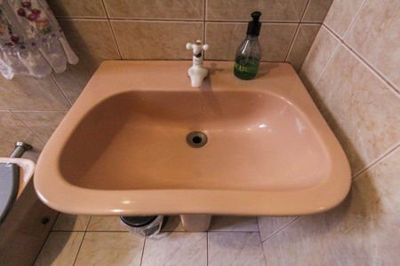 Casa à venda com 5m², 6 quartos e 2 vagasBanheiro Social Casa 3