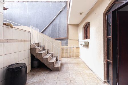 Casa à venda com 5m², 6 quartos e 2 vagasÁrea de Serviço Casa 2