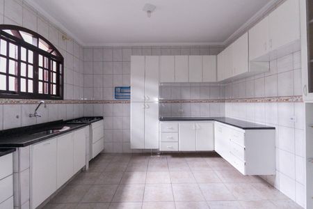 Casa à venda com 5m², 6 quartos e 2 vagasSala - Cozinha Casa 2