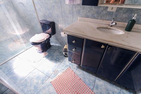 Casa à venda com 5m², 6 quartos e 2 vagasBanheiro da Suíte Casa 3