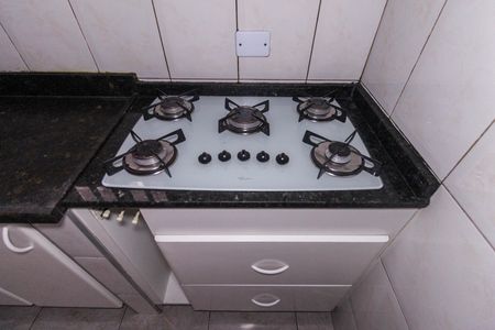 Casa à venda com 68m², 2 quartos e 1 vaga Casa à venda com 68m², 2 quartos e 1 vagaSala - Cozinha
