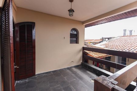 Casa à venda com 68m², 2 quartos e 1 vaga Casa à venda com 68m², 2 quartos e 1 vagaVaranda da Suíte