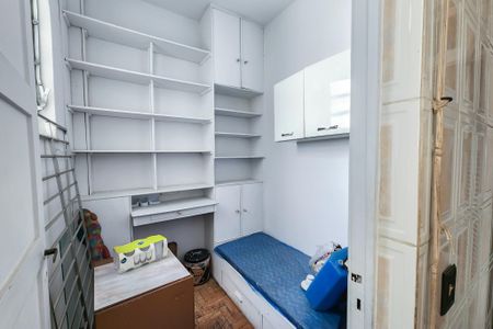Apartamento para alugar com 70m², 2 quartos e sem vagaQuarto de Serviço 