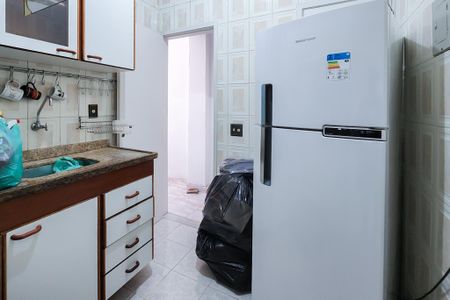 Apartamento para alugar com 70m², 2 quartos e sem vagaCozinha 