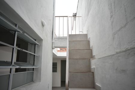 Casa para alugar com 100m², 2 quartos e 1 vagaÁrea externa