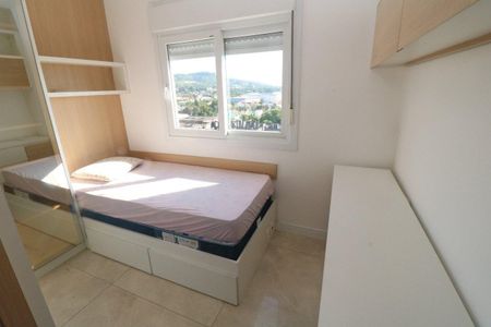 Quarto 1 de apartamento para alugar com 2 quartos, 63m² em Glória, Porto Alegre