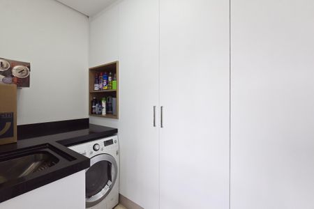 Apartamento à venda com 62m², 2 quartos e 1 vaga Apartamento à venda com 62m², 2 quartos e 1 vagaÁrea de Serviço