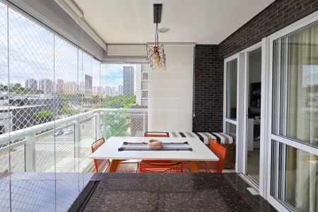 Apartamento à venda com 62m², 2 quartos e 1 vaga Apartamento à venda com 62m², 2 quartos e 1 vagaSacada