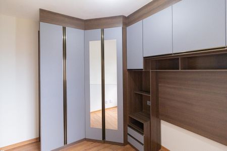 Quarto 2 de apartamento para alugar com 2 quartos, 48m² em Padroeira, Osasco