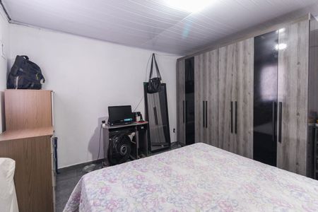 Apartamento à venda com 184m², 3 quartos e sem vaga Apartamento à venda com 184m², 3 quartos e sem vagaQuarto Casa 3