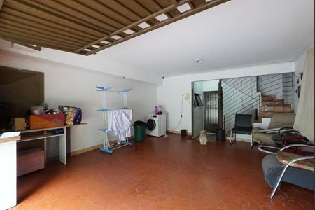 Casa à venda com 170m², 2 quartos e 2 vagasGaragem