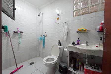 Casa à venda com 170m², 2 quartos e 2 vagasBanheiro casa2