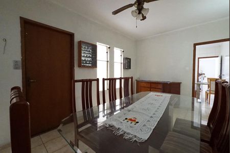 Casa à venda com 170m², 2 quartos e 2 vagasSala de Jantar