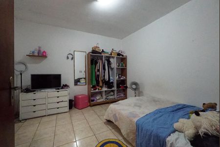 Casa à venda com 170m², 2 quartos e 2 vagasQuarto Casa2