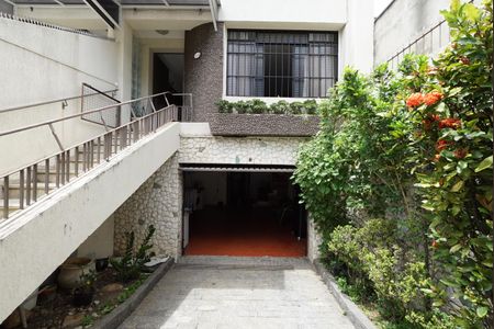 Casa à venda com 170m², 2 quartos e 2 vagasGaragem