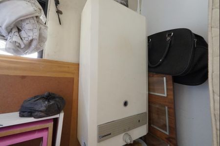 Casa à venda com 170m², 2 quartos e 2 vagasÁrea de Serviço