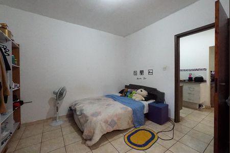 Casa à venda com 170m², 2 quartos e 2 vagasQuarto Casa2