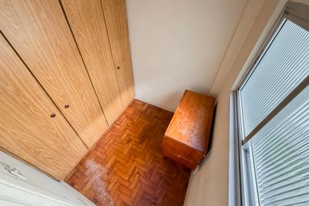 Apartamento à venda com 114m², 2 quartos e sem vagaQuarto de Serviço