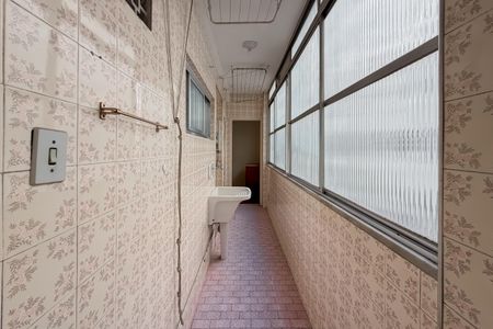 Apartamento à venda com 114m², 2 quartos e sem vagaÁrea de Serviço