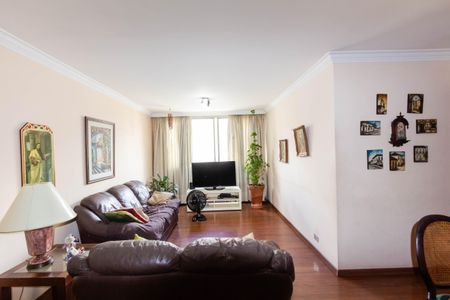 Apartamento à venda com 120m², 3 quartos e 1 vagaSala