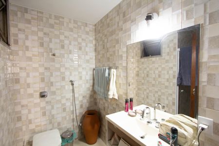 Apartamento à venda com 120m², 3 quartos e 1 vagaBanheiro