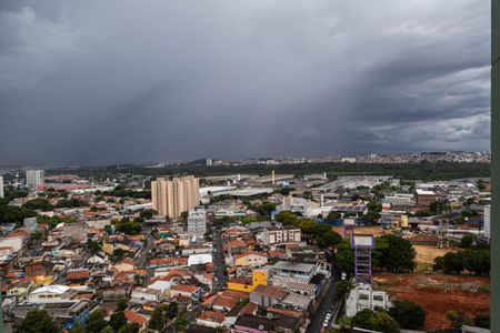 Apartamento à venda com 63m², 3 quartos e 1 vagaÁrea de Serviço - vista